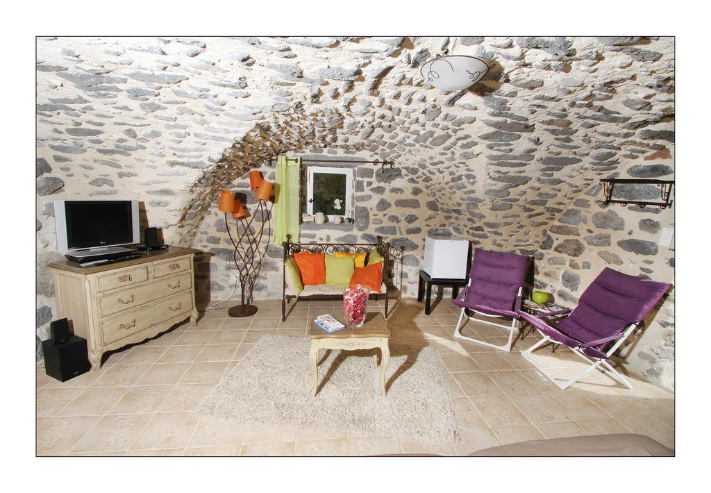 Ferme Du Pic D'Allier Bed & Breakfast Saint-Martin-le-Supérieur Oda fotoğraf